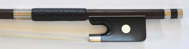 32-220U.jpg